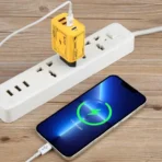 מטען קיר רב עוצמה KO-72 GaN 120W עם 4 יציאות USB ו-Type-C – תמונה 2